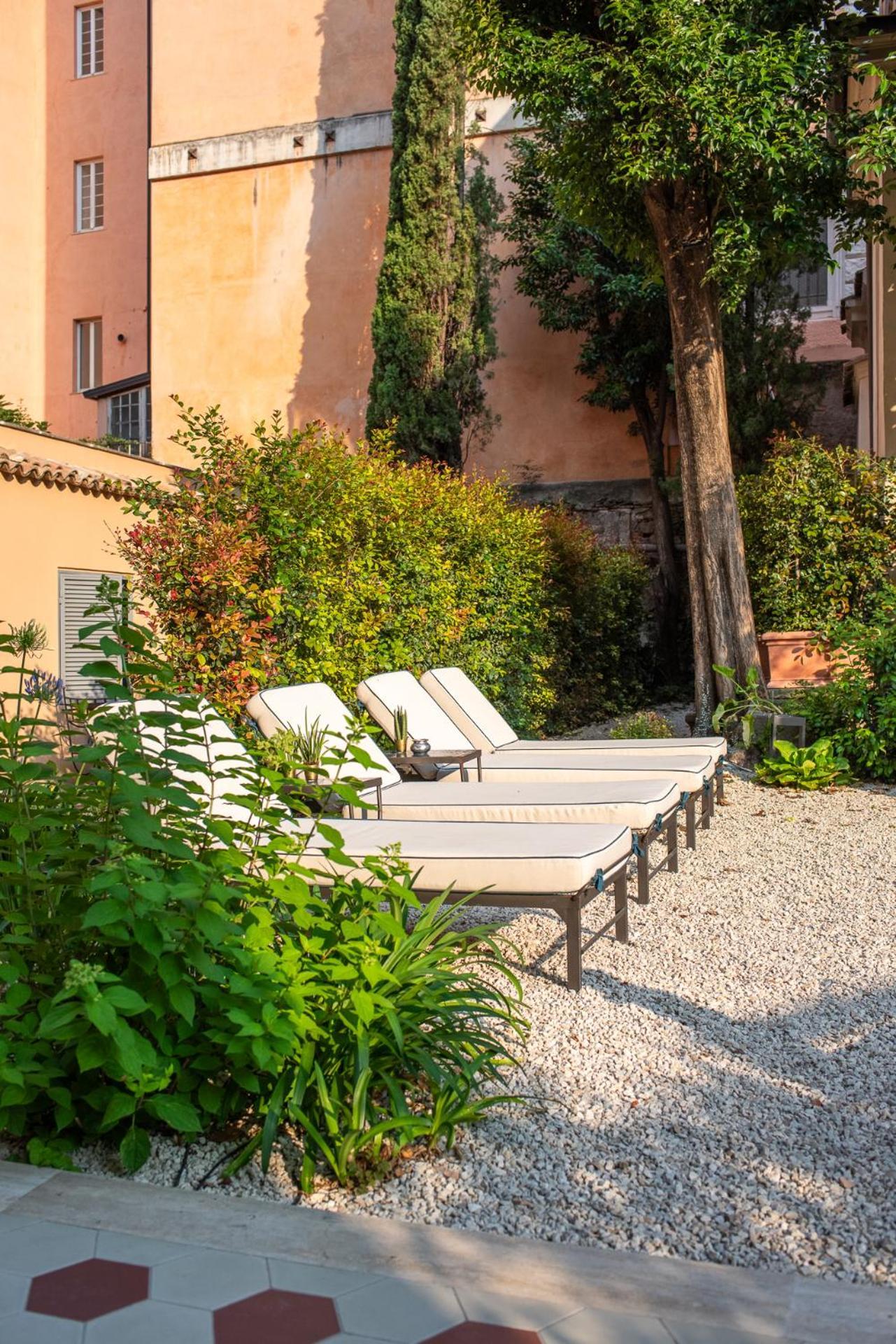 Sentho Roma Hotel Екстериор снимка